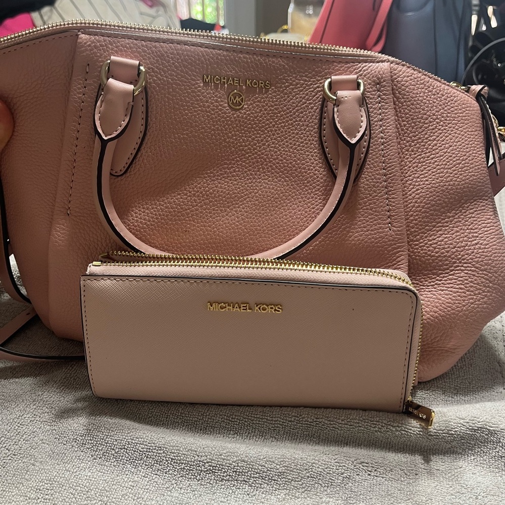 Michael Kors Blush Pink Satchel and Wallet Set